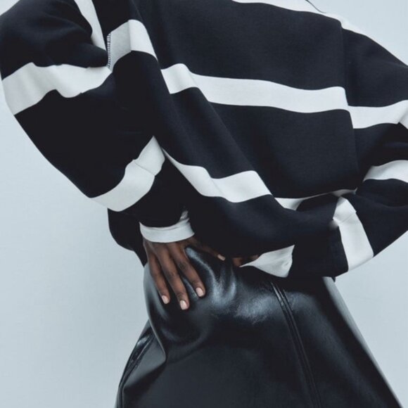 H&M x BRAT Charlie XCX Limited Edition Black Coated Mini Skirt - Picture 5 of 8